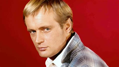 The Man From U.N.C.L.E. Espionagem de alta tecnologia com charme vintage?